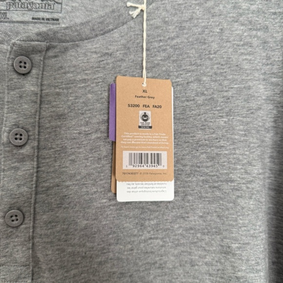 Patagonia - Long-Sleeved Organic Cotton Lightweight Henley Pullover - XL - Picture 5 of 8